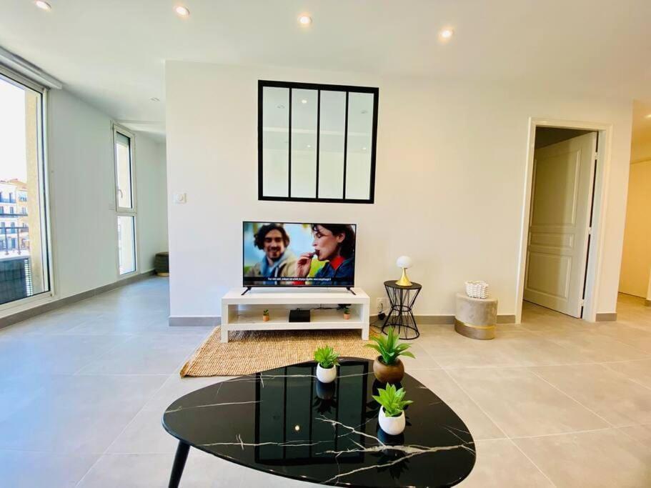 "Royal" Magnifique appartement avec vue sur le Cadre Royal Sète Extérieur photo